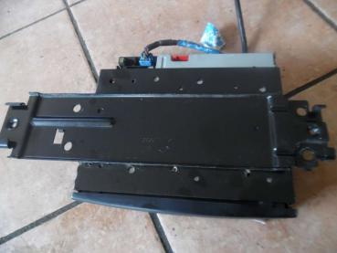 Preview: Renault Espace IV Radio Radioeinheit Verstärker 8200205833