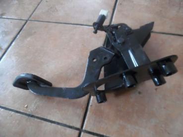 Renault Espace IV Bremspedal 8200147548