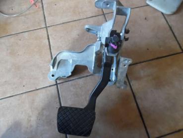 Audi A6 4G Bremspedal Pedalerie Automatik 4H1723140A