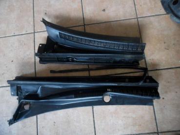 Toyota Yaris Verso Wasserkasten Windlauf Abdeckung 55781-52060/ 55782-52070