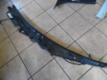 Mercedes-Benz E-Klasse W212 Abdeckung Windlauf A2128300013