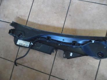 Mercedes-Benz E-Klasse W212 Abdeckung Windlauf A2128300013