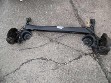 Toyota Yaris Verso Hinterachs Achsträger mit Bremssattell