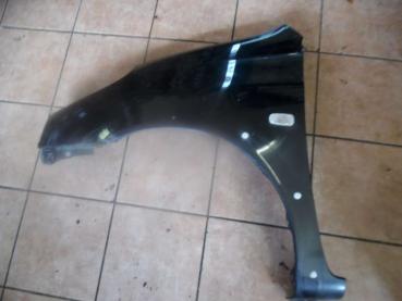 Toyota Yaris Verso Kotflügel Links Schwarz