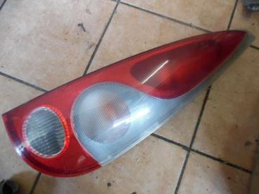 Toyota Yaris Verso Rückleuchte Heckleuchte Rechts