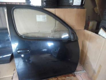 Toyota Yaris Verso Tür Vorne Rechts Schwarz : 209