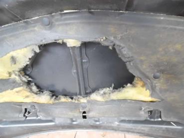 Toyota Yaris Verso Motorhaube Schwarz : 209