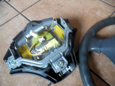 Toyota Yaris Verso Lenkrad