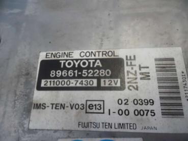 Toyota Yaris Verso Motorsteuergerät 89661-52280
