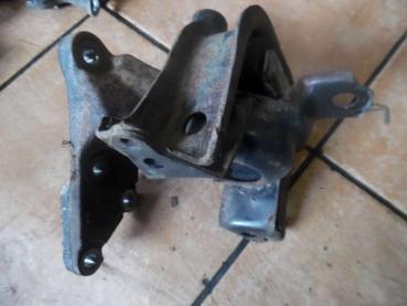 Preview: Toyota Yaris Verso Motorlager Motorhalter Rechts