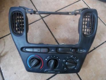 Toyota Yaris Verso Klimabedienteil Heizungsbetätigung 758277