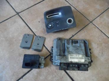 Renault Espace IV Motorsteuergerät, Zündschloss mit 2x Schlüssel 8200311550 / 8200224594 / 8200468515