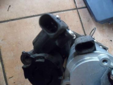 Mercedes-Benz Vito Bus Luftfederung Kompressorpumpe 6393200204