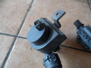 Preview: BMW 5er E61 Wasserventil Heizungsventil mit Zusatzwasserpumpe 6922647 / 6931708
