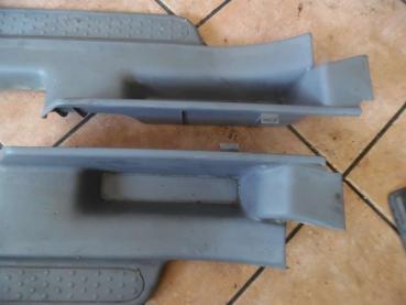 Preview: Toyota Yaris Verso Einstiegsleiste Hinten 67913-52050 / 67914-52030