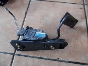 Renault Espace IV Gaspedal Gaspotenziometer 8200007513