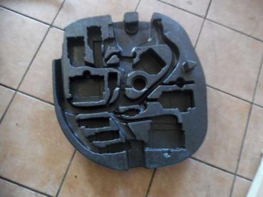 BMW 5er E61 Geräteaufnahme Unterteil Bordwerkzeug 6916988