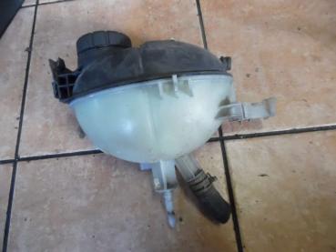 Mercedes-Benz E-Klasse W212 Ausgleichbehälter Behälter 2045000549