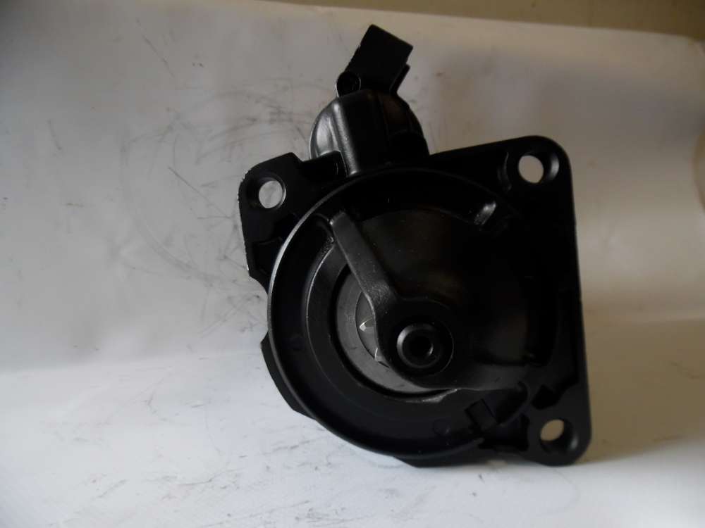 Anlasser Starter 2,3 KW VW LT 28-46 II 2.8 TDi 062911023X