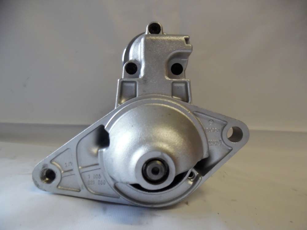 Anlasser Starter 1,1 KW Toyota 28100-02080 Bosch 0001107075