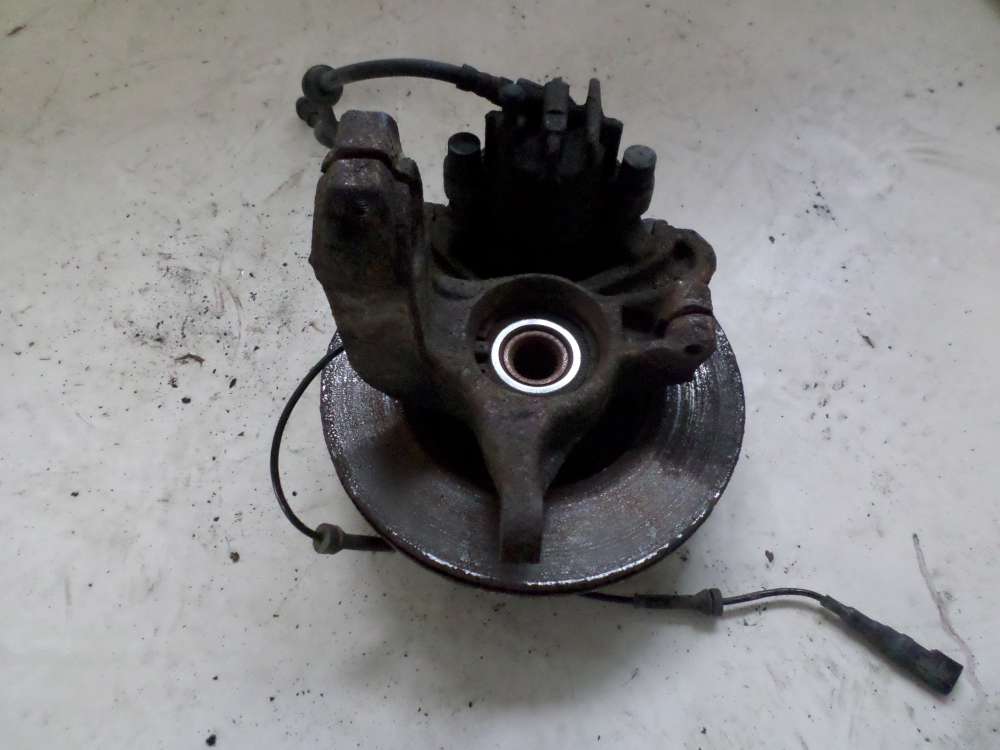 Achsschenkel Radnabe Radlagergeh?use links vorn FORD FOCUS Bj2000