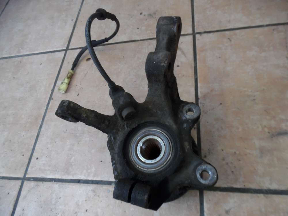 Renault Clio II Achsschenkel Radnabe Vorne Links