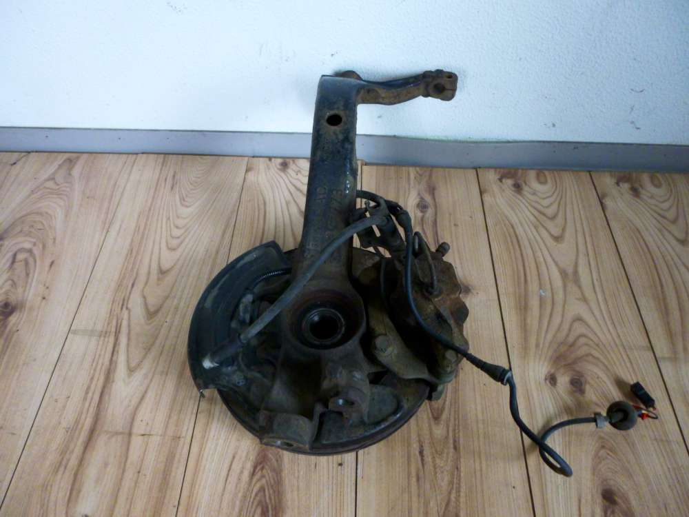 Audi A4 Achsschenkel mit Bremssattel Vorne Rechts 8D0407258AC