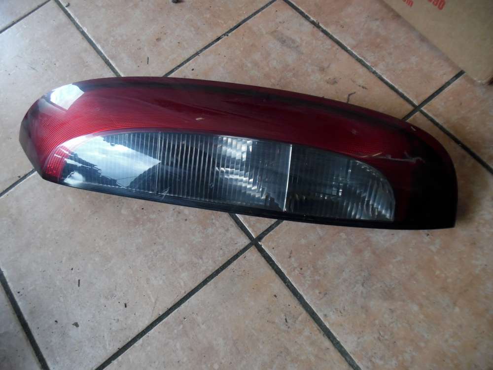 Opel Corsa C R?ckleuchte Bremsleuchte Rechts GM 09114337