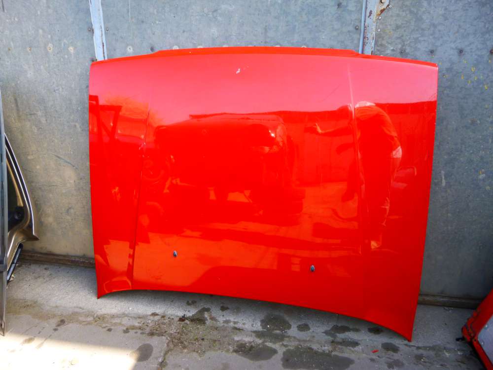 VW Golf 3 Bj 1991 bis 1997 Motorhaube Farbe : Rot