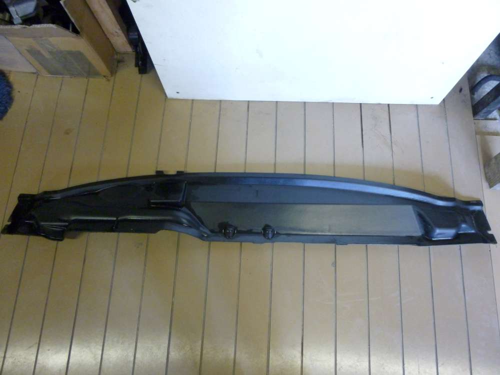 Ford Focus II DA3 Verkleidung Abdeckung Wasserkasten 4M51-A01628