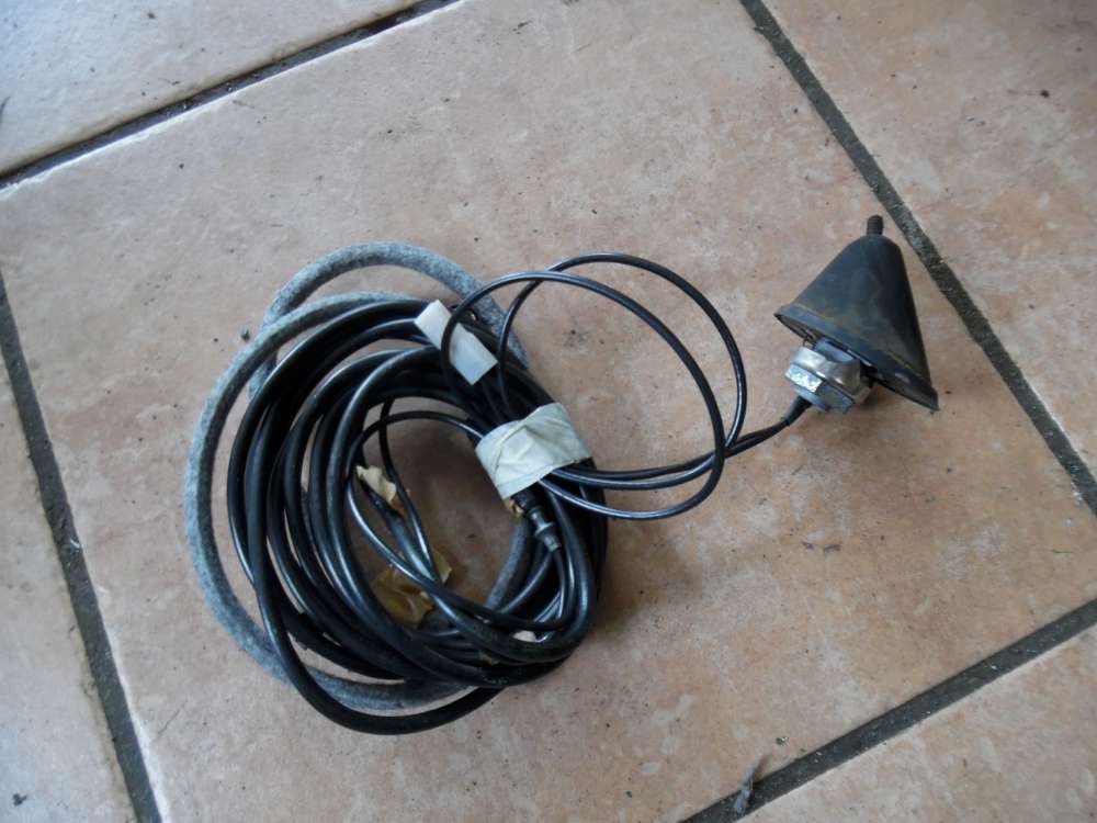 Renault Clio II Antennenfu? mit Kabel