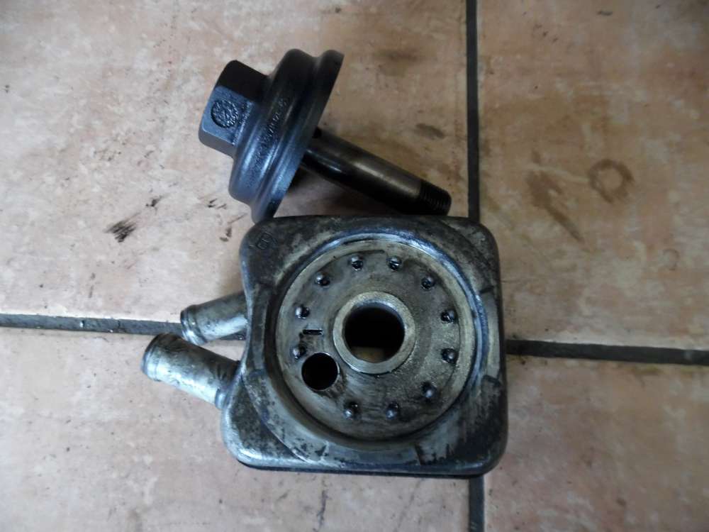 VW Golf 4 1J1 ?lfilter Geh?use