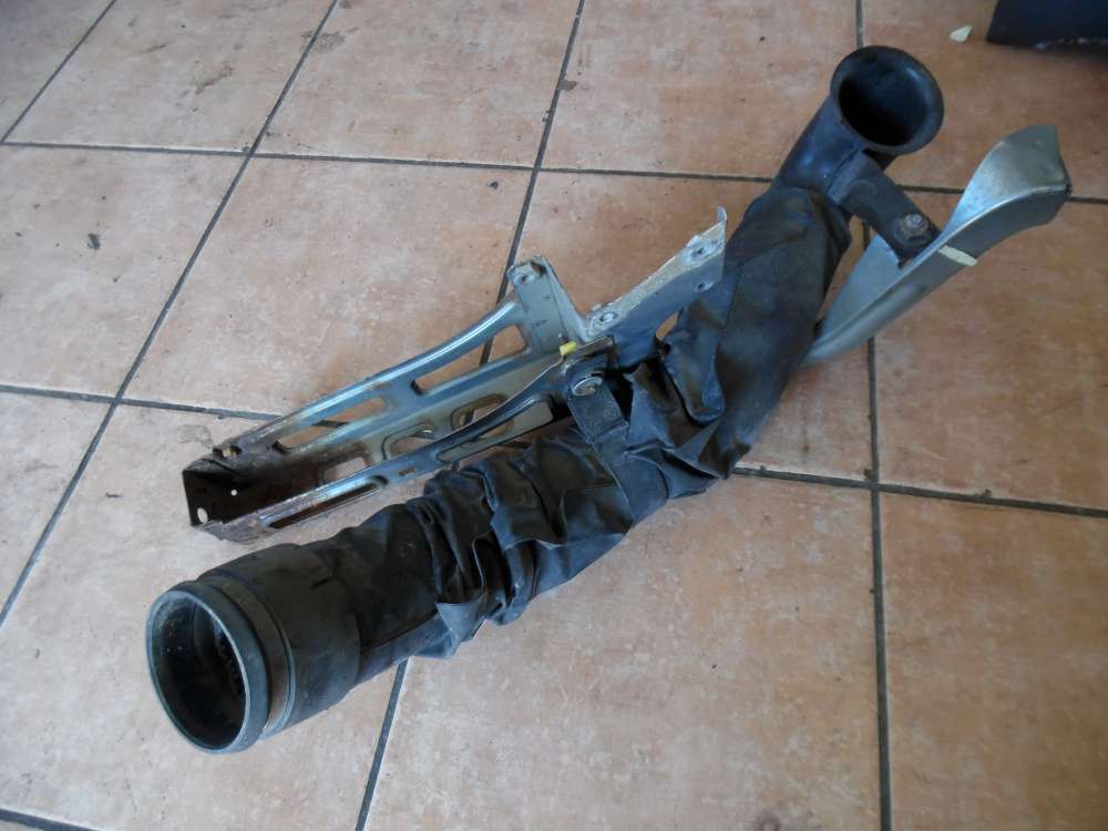 Alfa Romeo 147 Ansaugschlauch Luftfilter mit Halter 46819095