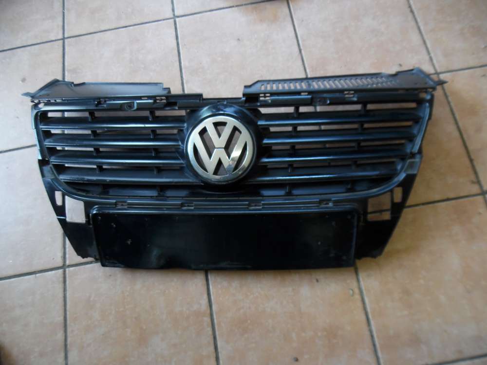 VW Passat 3C5 K?hlergrill Frontgrill 3C0853651