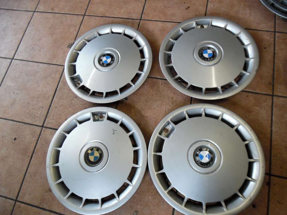 BMW E34 4X Radkappe Radblende15 Zoll 1129843