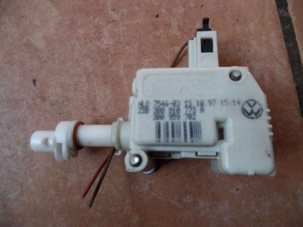 VW Passat 3B ZV Stellmotor Tankklappe Tank 3B0959782