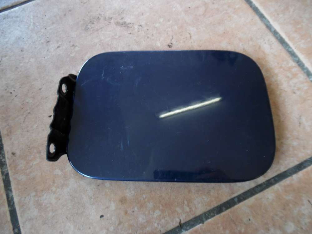 VW Golf III / IV Cabrio Tankdeckel Tankklappe blue : LC5U 1E0010076N