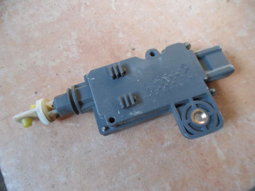 Nissan Almera Tino Stellmotor Heckklappeschlo? 90550BU000