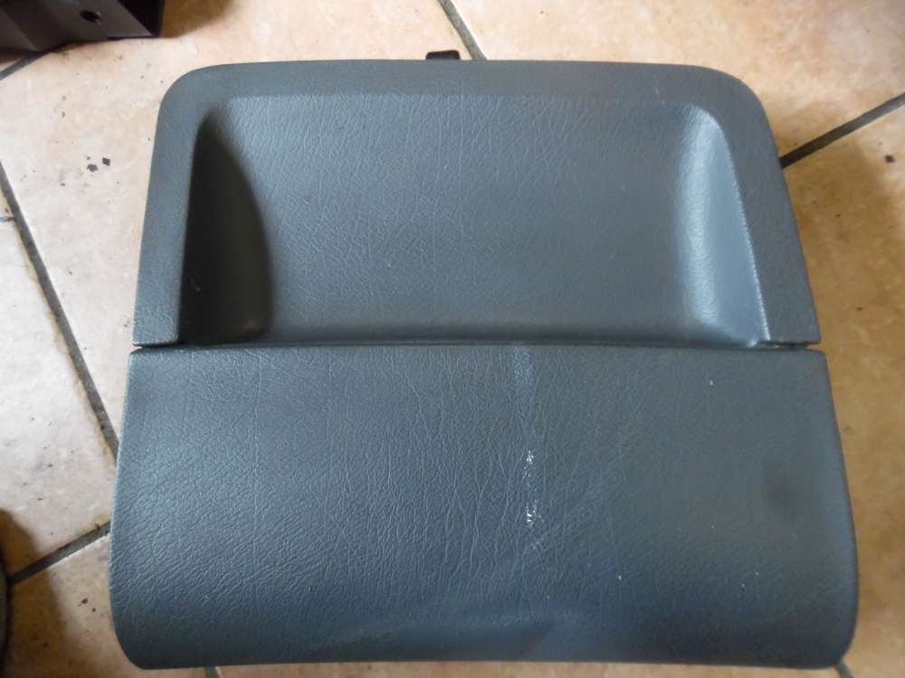 Lancia Zeta 220 Airbag Armaturenbrett Rechts 1476990077