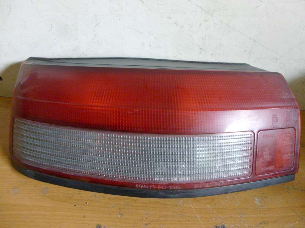 Mazda 323 R?cklicht Heckleuchte R?ckleuchte Links 043-1305R