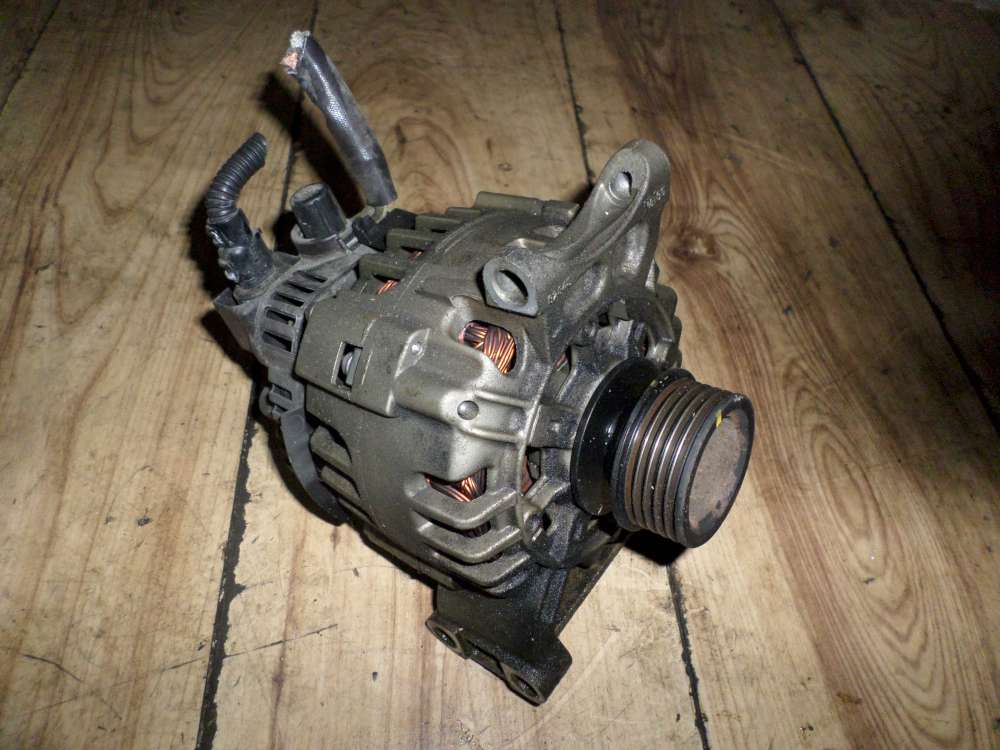 Mercedes Benz A 150 original Lichtmaschine A2661540802