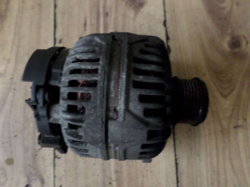 VW Golf 4 Original Lichtmaschine Generator 028903028E