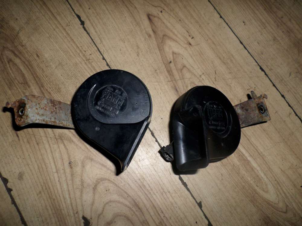 Original Ford Focus Pair Hupe E335717