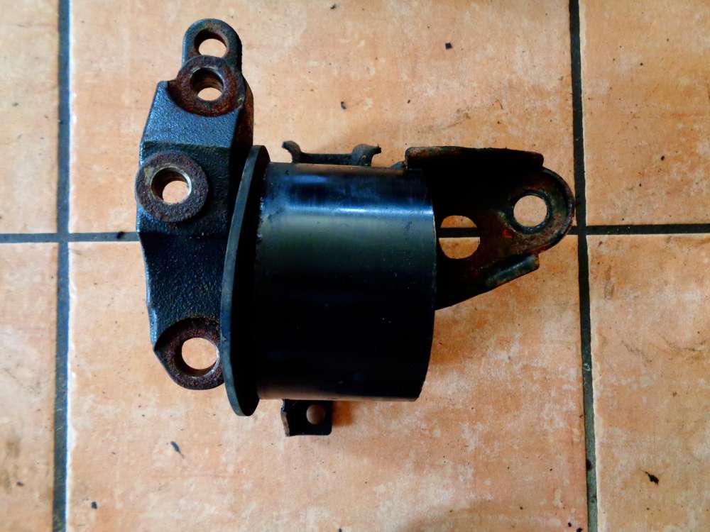 Nissan Primera P12 Bj:03 2.2Di Motorhalter Motorlager Halter Motor oben