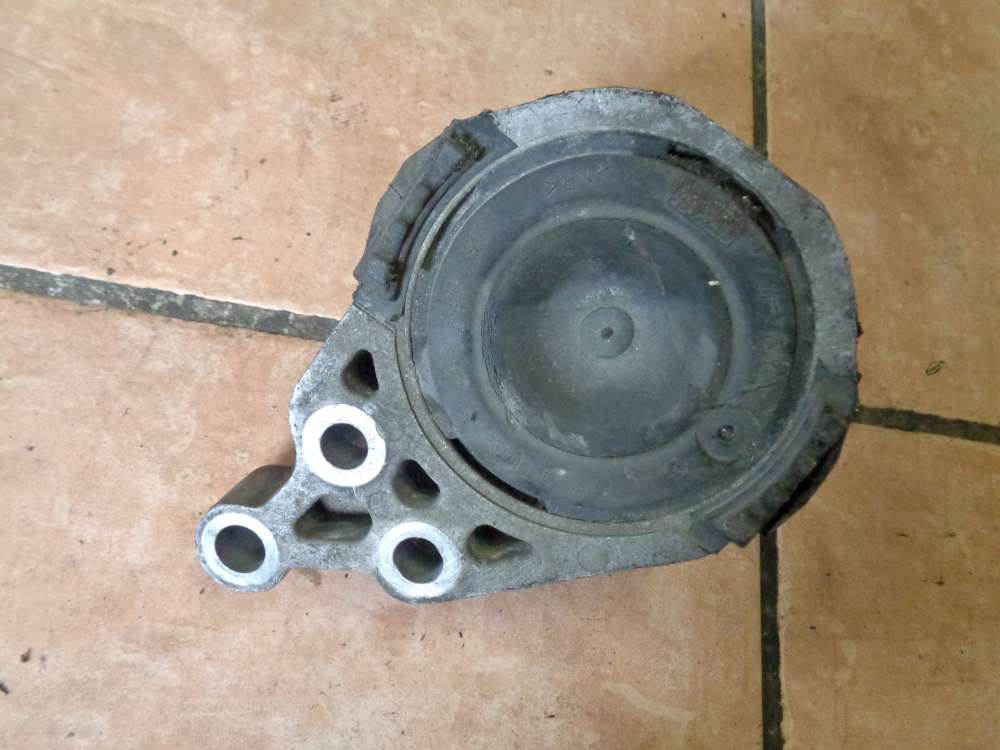 Mazda 3 BK Motorlager Halter