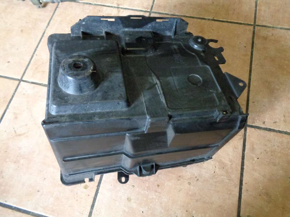 Mazda 3 BK Batteriekasten Batterie Halter