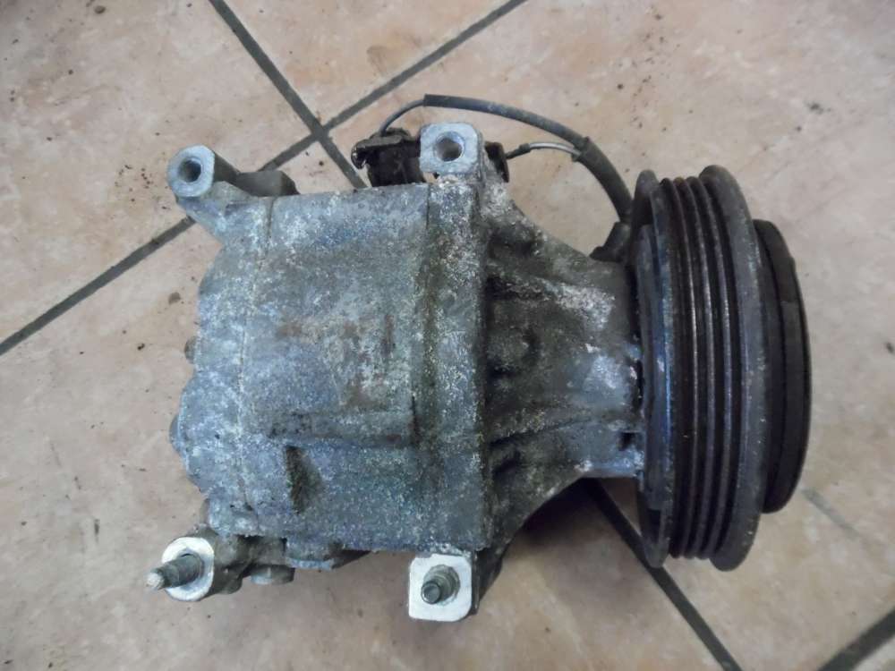 Toyota Yaris P1 1.5L Bj 2003 Klimakompressor 447220-6651