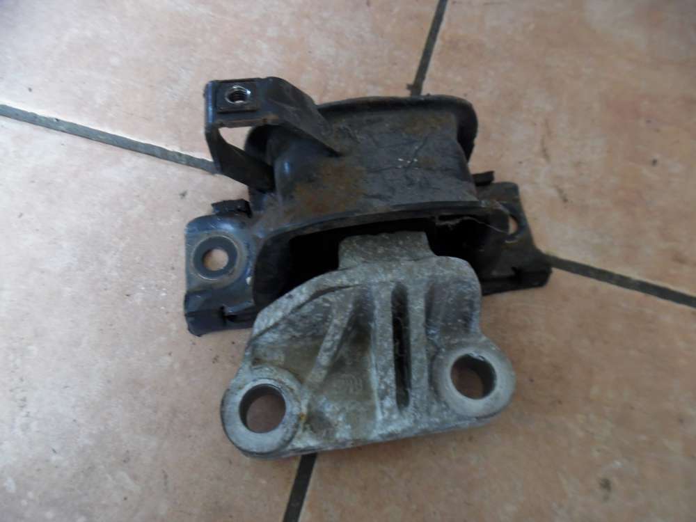 OPEL Corsa D Halterung Motor Getriebe Vorne Rechts 468646740