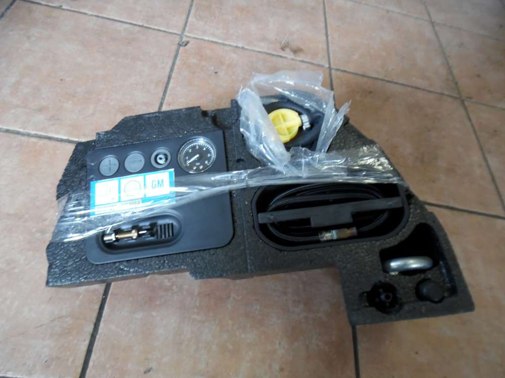 Opel Corsa D Reifenluftpumpe Luftkompressor Pannenset Reifenpannenset 13236659