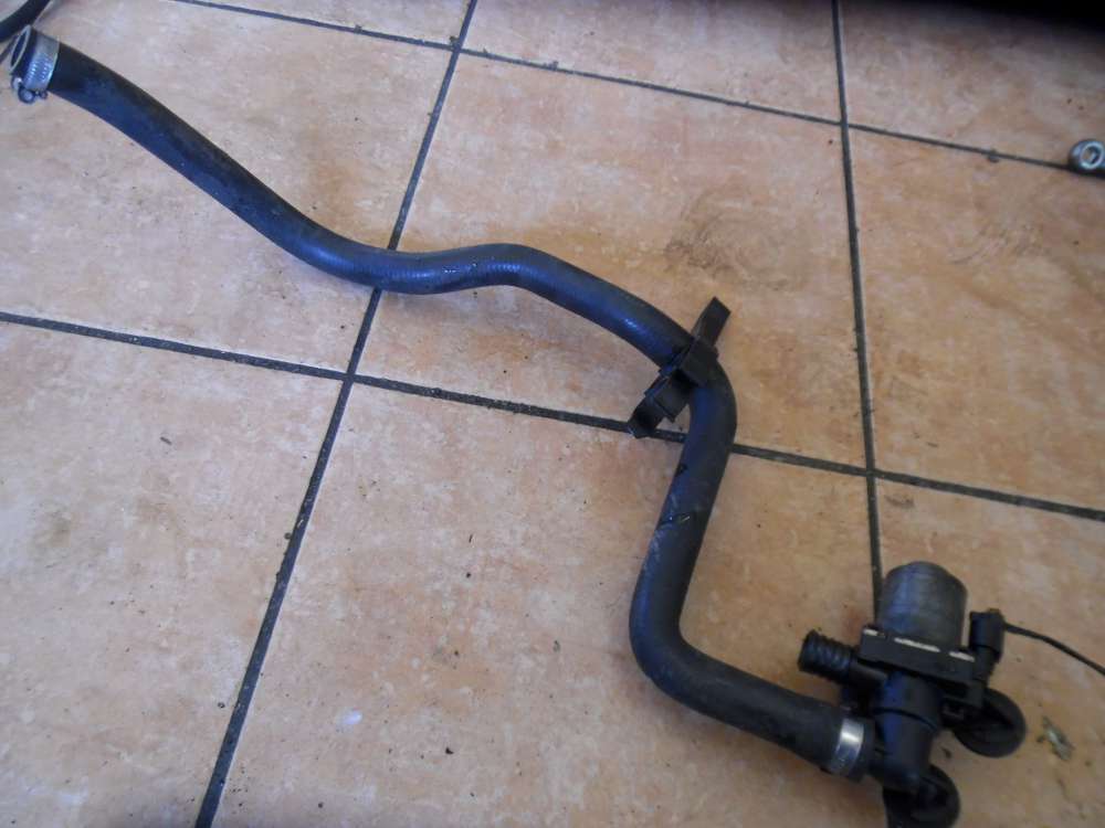 BMW E46 320d Wasserventil Heizungsventil mit Schlauch 8369805